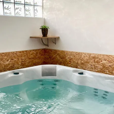 L'escale Au Portugal Villa-b&b-spa Guest house *