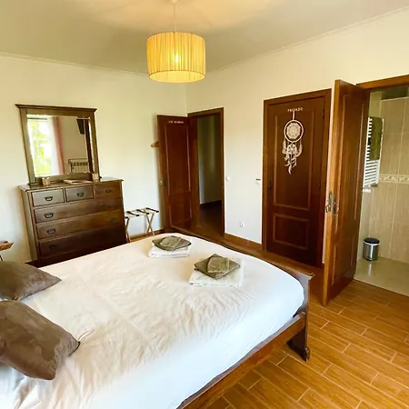 L'escale Au Portugal Villa-b&b-spa Guest house